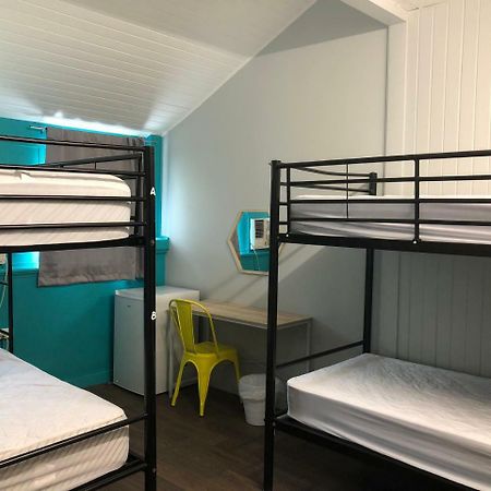 Reef Backpackers Vandrarhem Cairns Exteriör bild