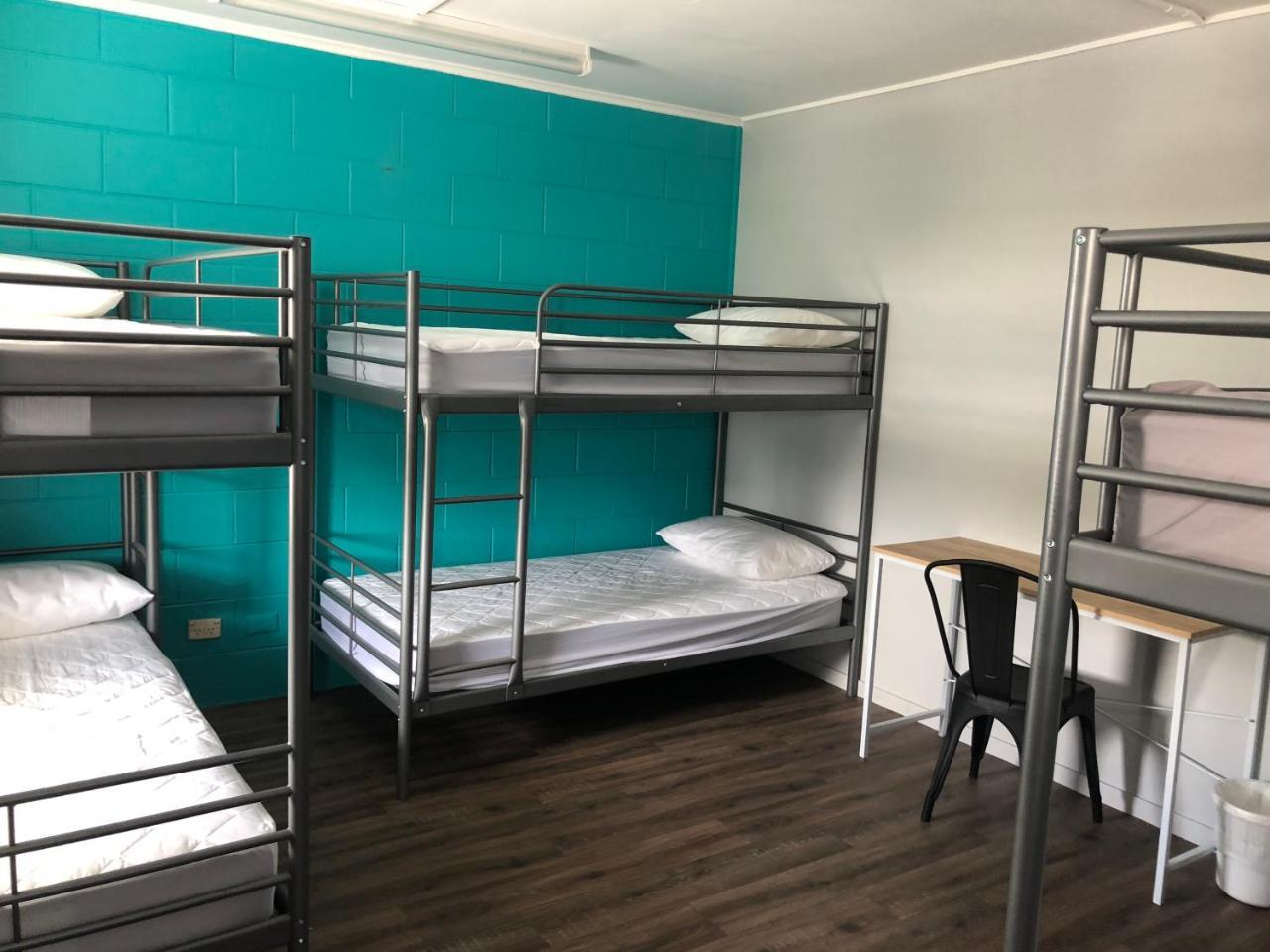 Reef Backpackers Vandrarhem Cairns Exteriör bild