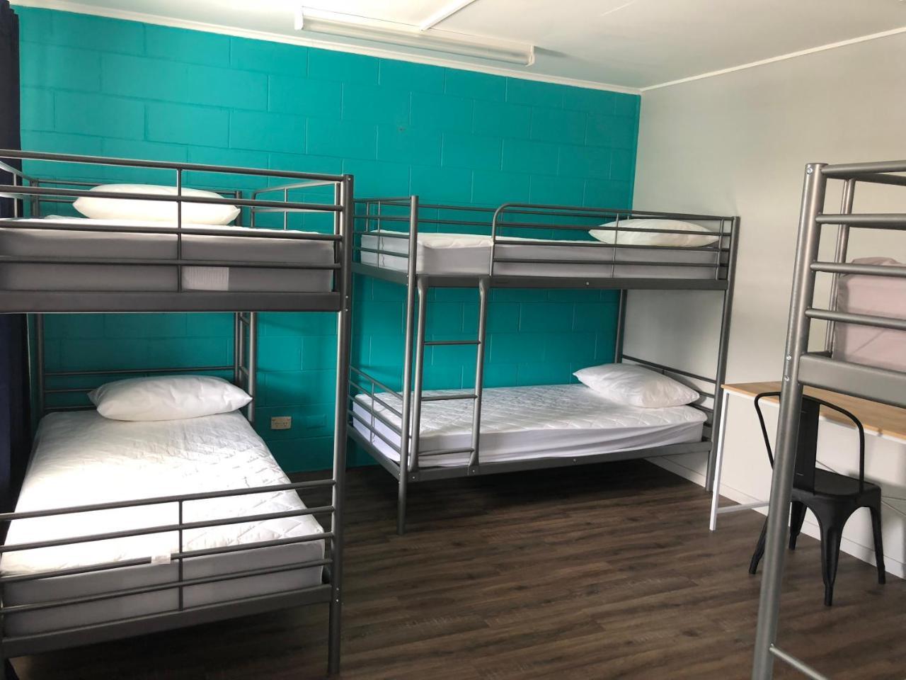 Reef Backpackers Vandrarhem Cairns Exteriör bild